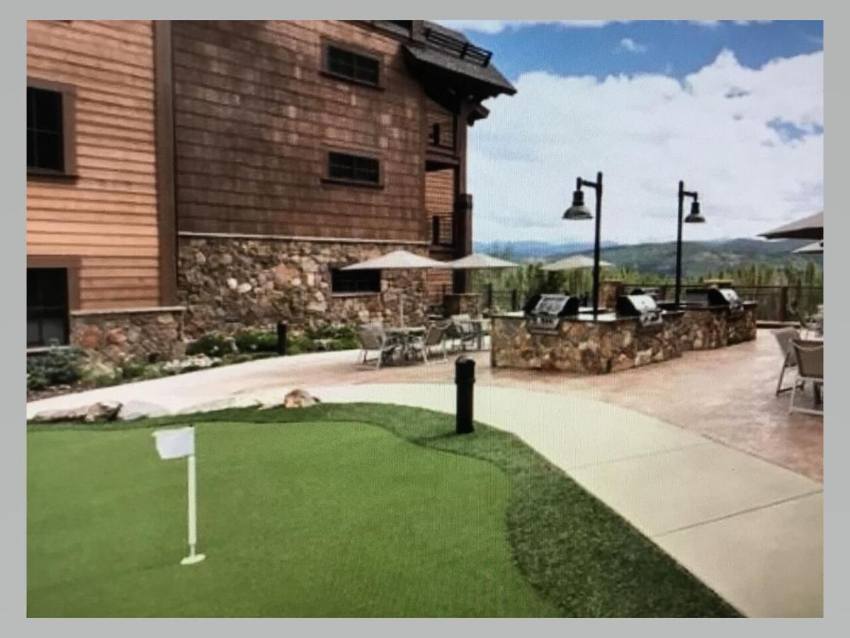 Grand Lodge On Peak 7 Breckenridge Bagian luar foto
