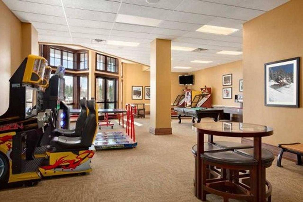 Grand Lodge On Peak 7 Breckenridge Bagian luar foto